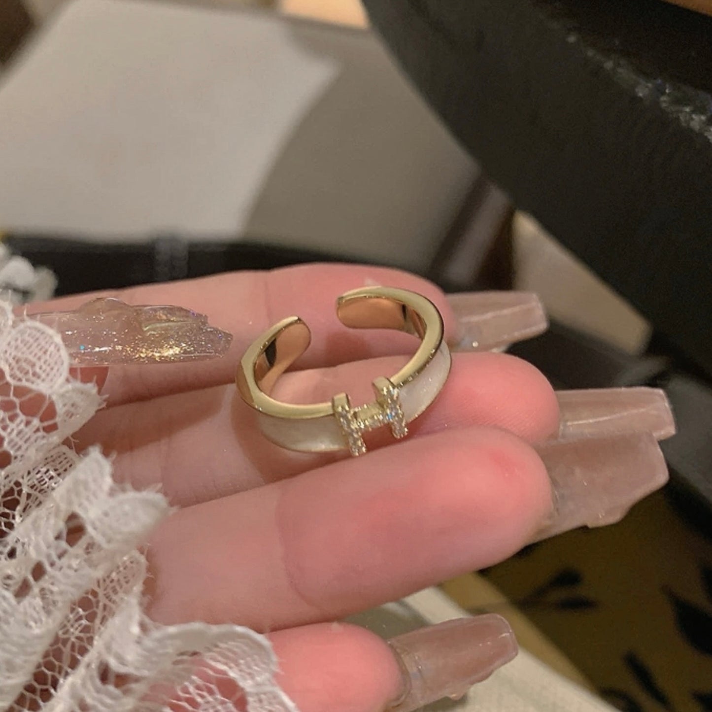 H Ring