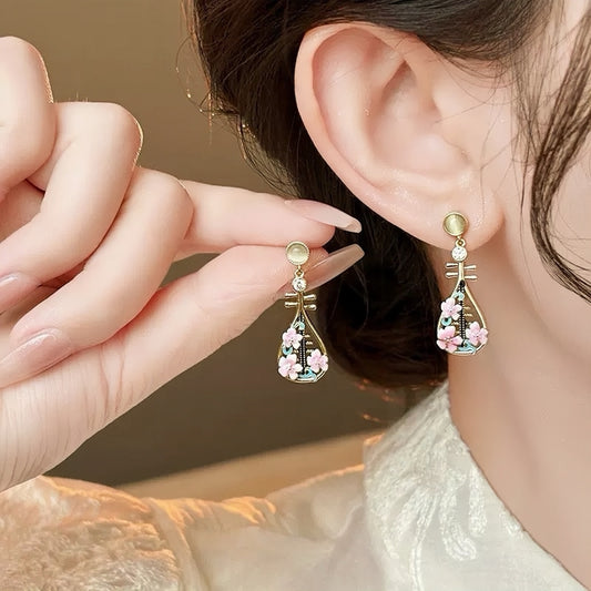 Pipa Flower Earrings