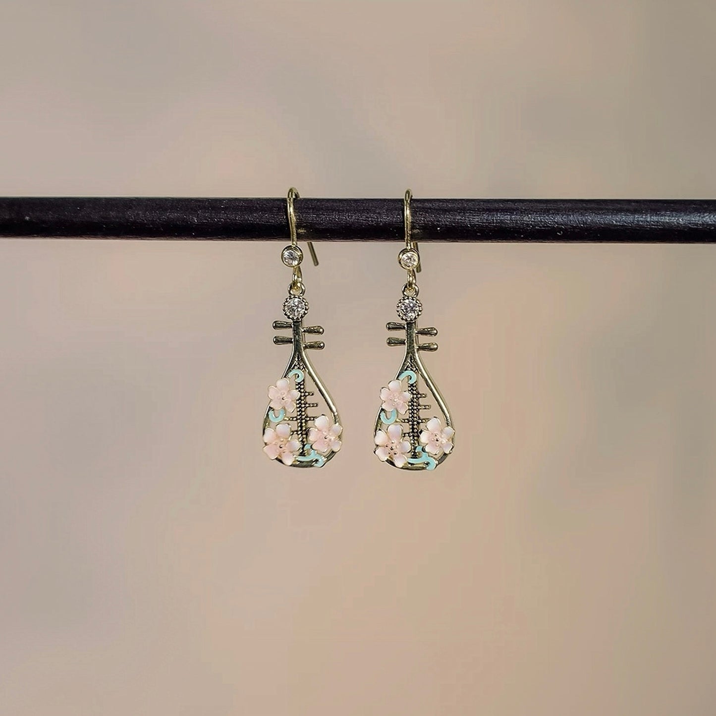Pipa Flower Earrings