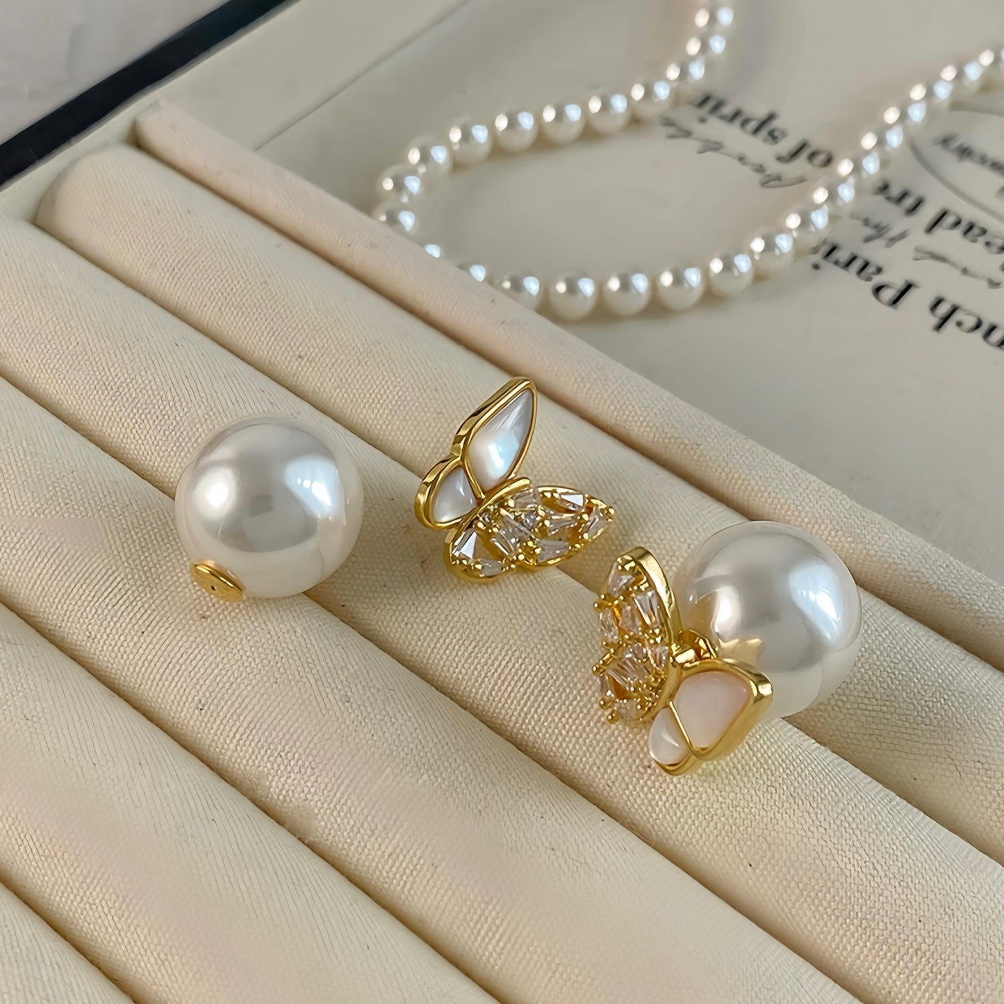 Pearl-Butterfly Earrings