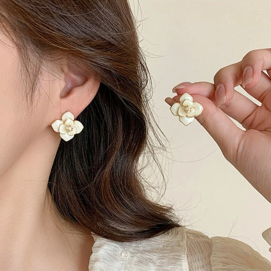 Cream Blossom